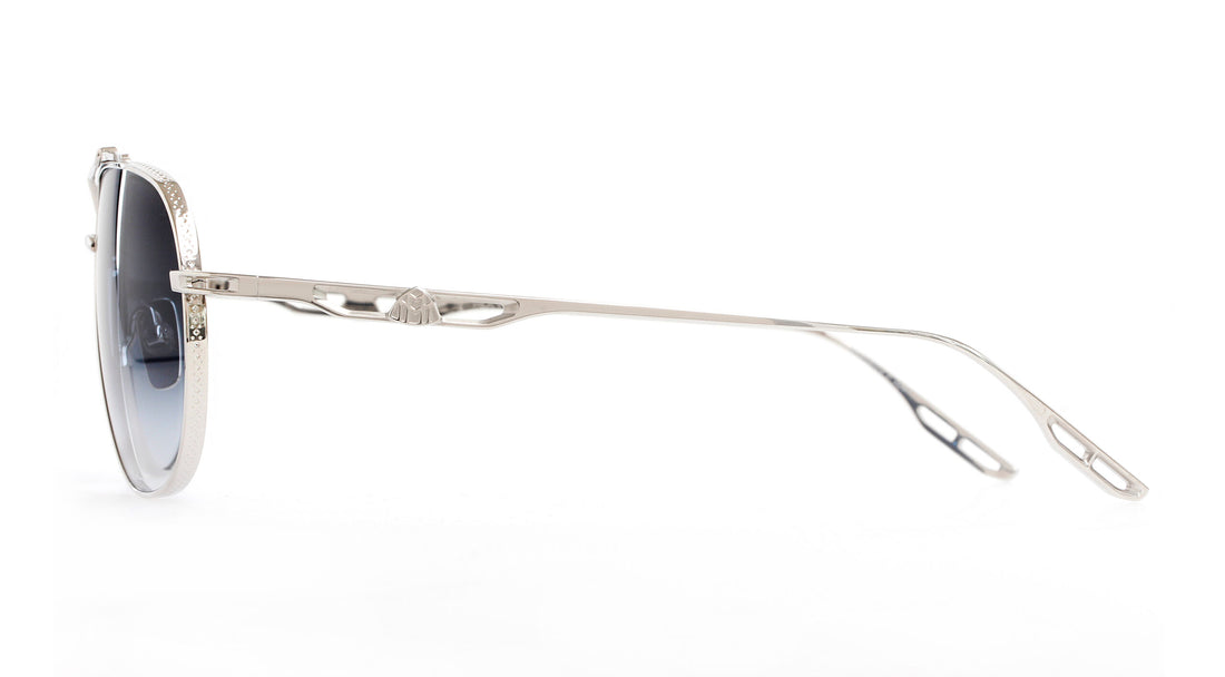 THE COMMANDER I P-Z60